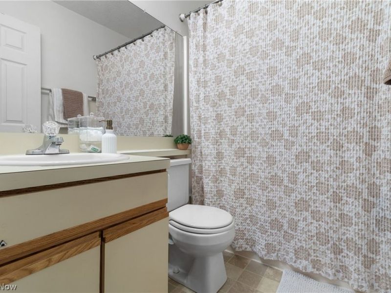 3753 Lake Run Boulevard, Stow, OH 44224 Photo 18