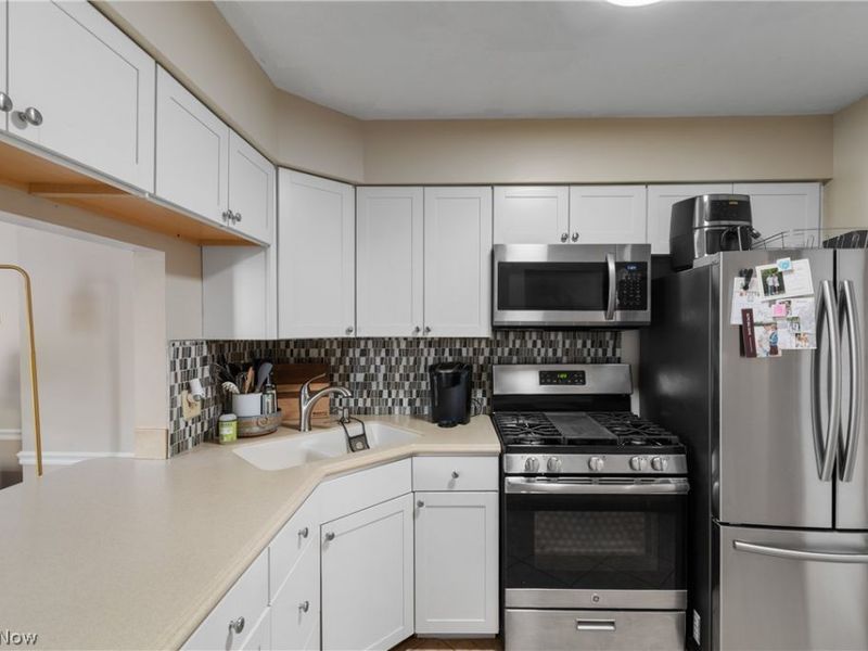 3753 Lake Run Boulevard, Stow, OH 44224 Photo 3