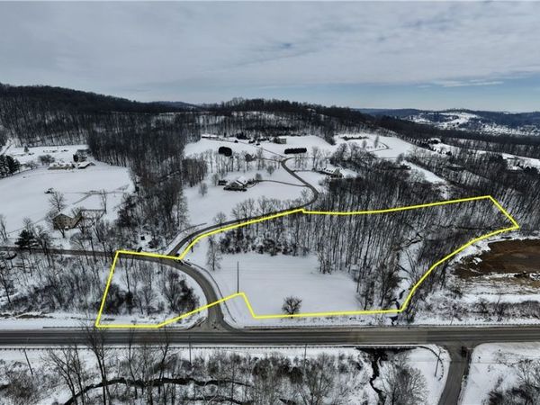 8930 CR 393, Millersburg, OH 44654