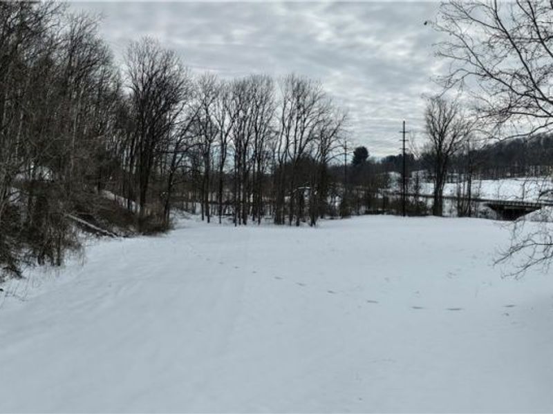 8930 CR 393, Millersburg, OH 44654 Photo 4