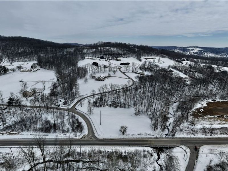 8930 CR 393, Millersburg, OH 44654 Photo 6