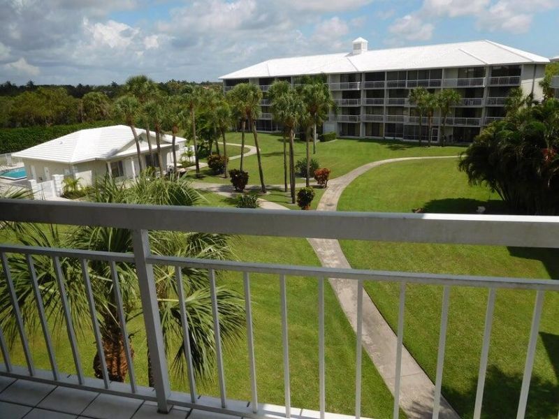 2601 Village Boulevard, Unit 406, West Palm Beach, FL 33409 Photo