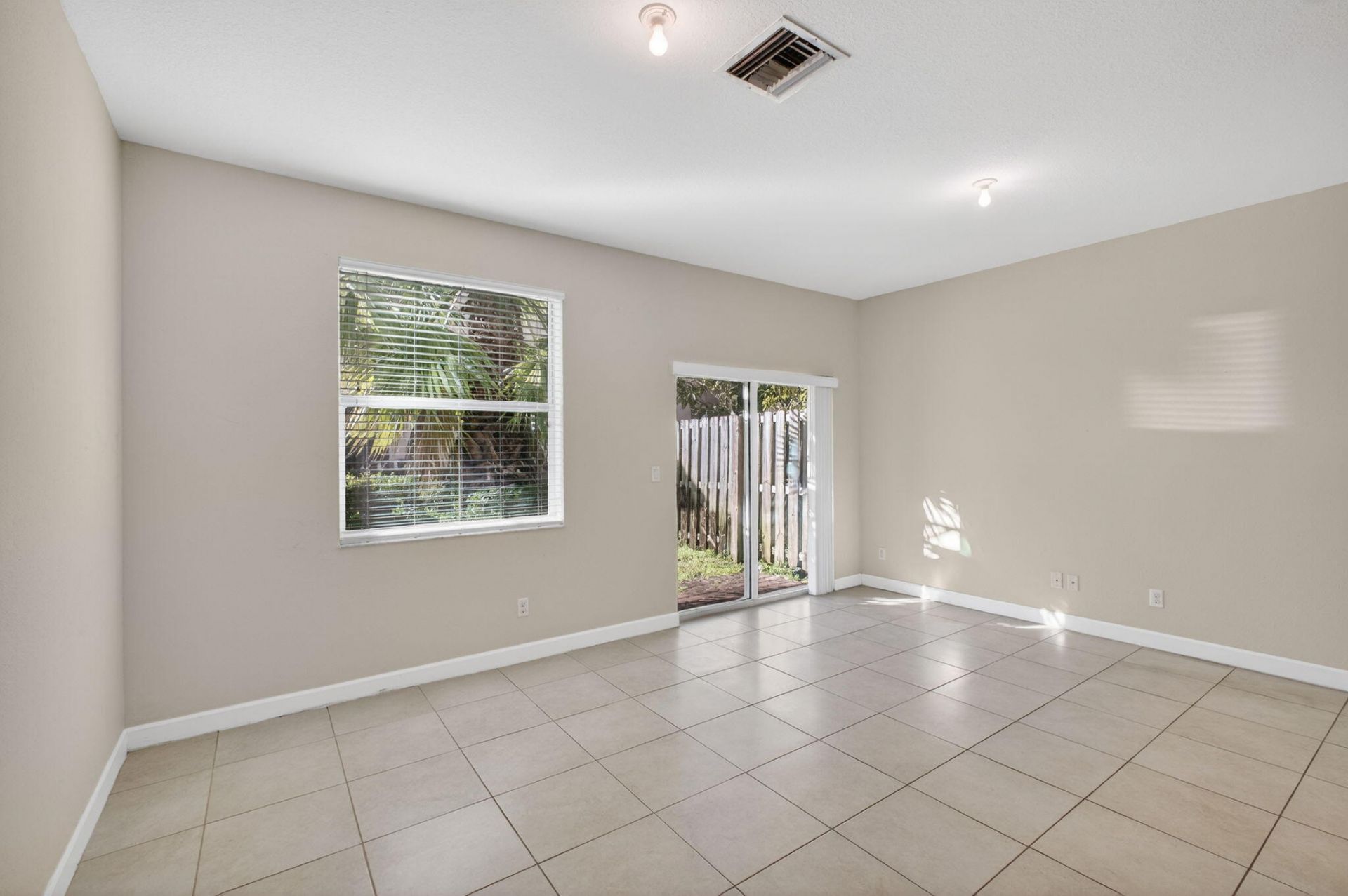 5342 Ellery Terrace, West Palm Beach, FL 33417 Photo