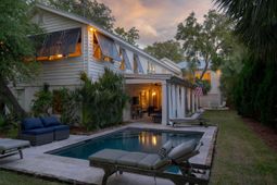 2602 Ion Avenue photo 4