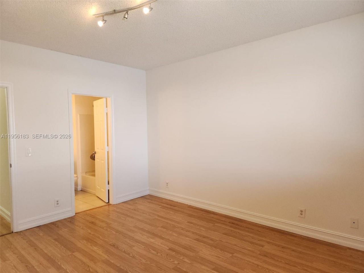 289 Duval Ct, Weston, FL 33326 Photo