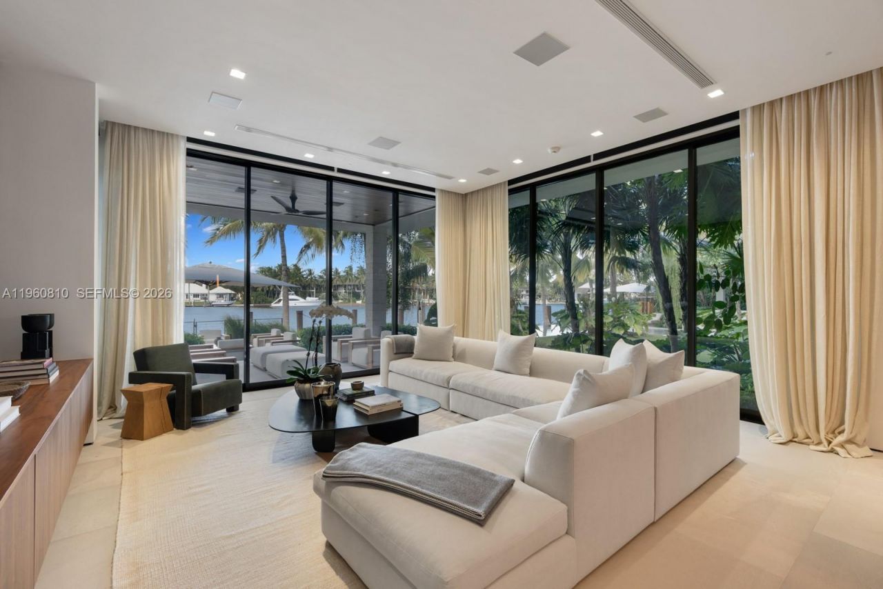 625 Reinante Ave, Coral Gables, FL 33156 Photo