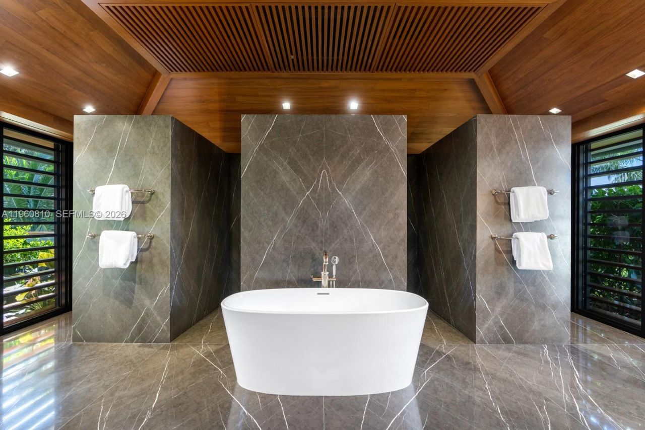 625 Reinante Ave, Coral Gables, FL 33156 Photo