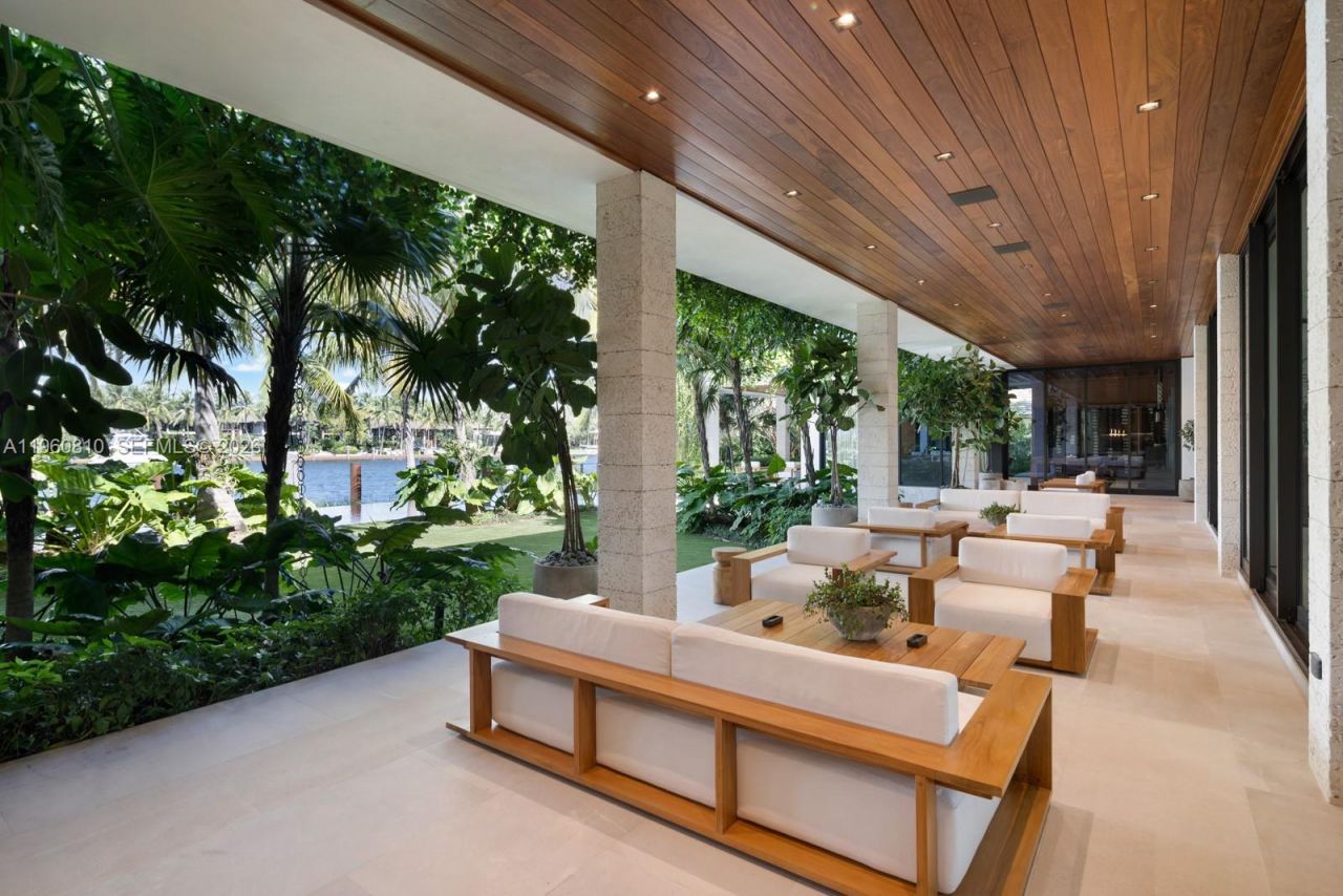 625 Reinante Ave, Coral Gables, FL 33156 Photo