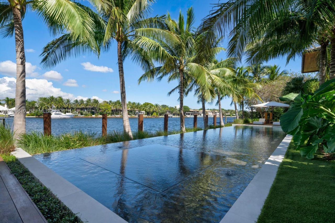 625 Reinante Ave, Coral Gables, FL 33156 Photo