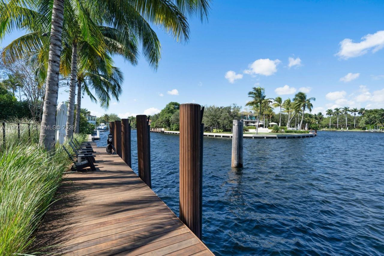 625 Reinante Ave, Coral Gables, FL 33156 Photo