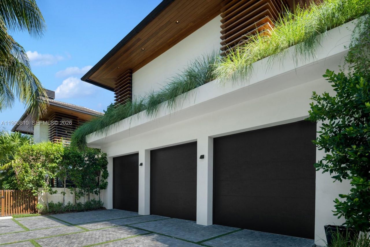 625 Reinante Ave, Coral Gables, FL 33156 Photo