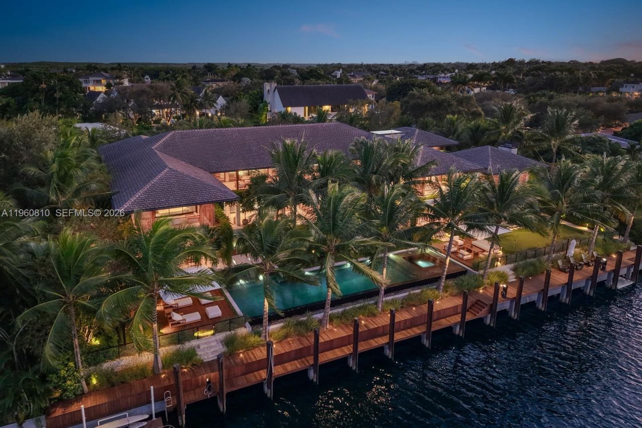 625 Reinante Ave, Coral Gables, FL 33156 Photo