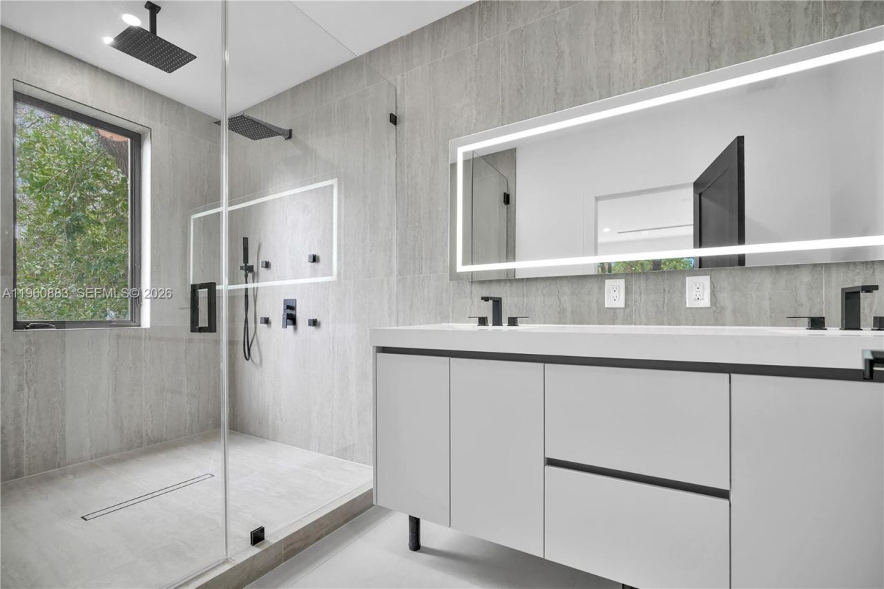 5116 NW 3rd Ave, Miami, FL 33127 Photo