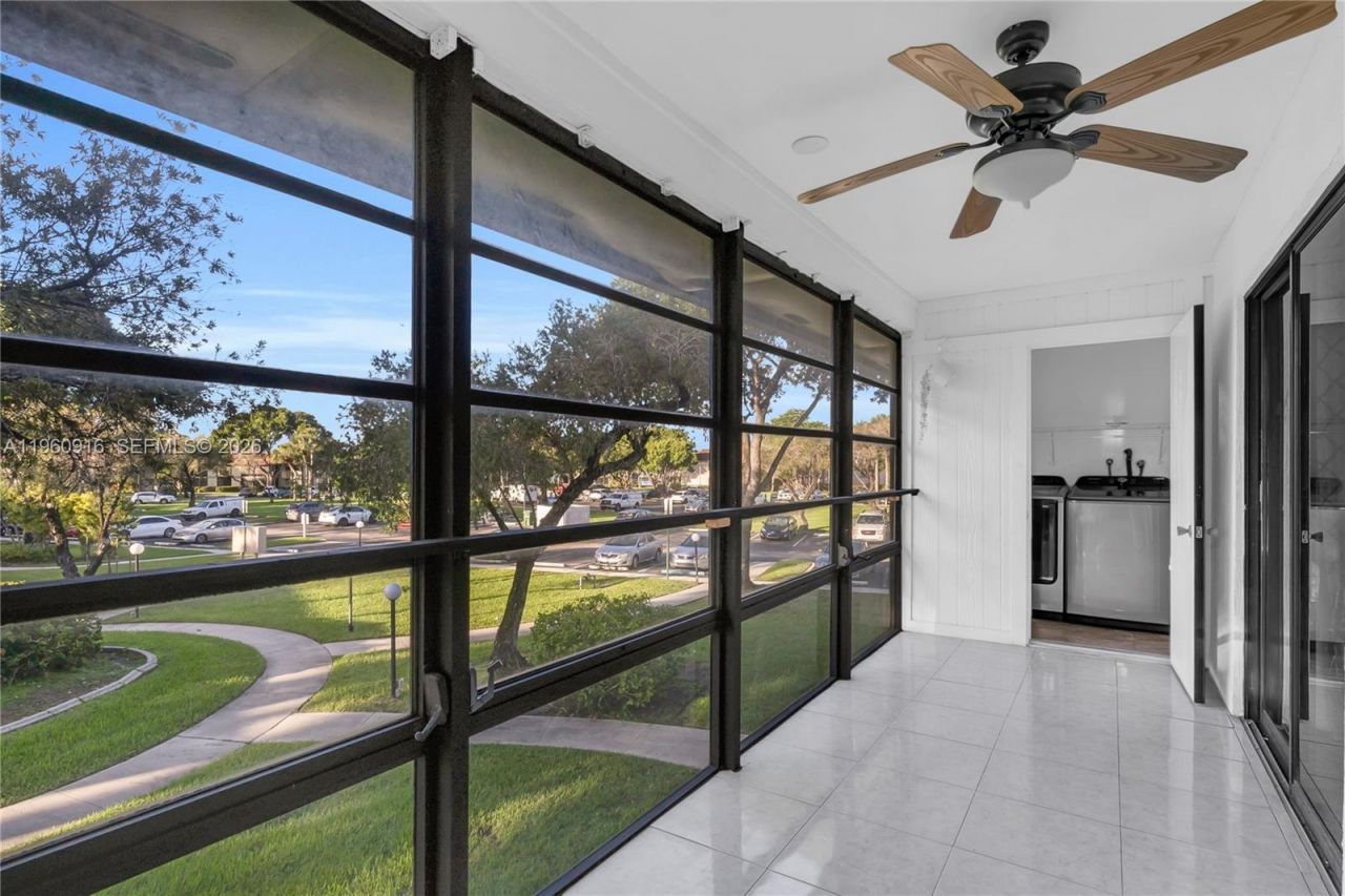 9415 W Mcnab Rd, Unit 204, Tamarac, FL 33321 Photo