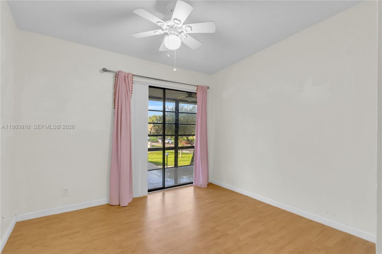 9415 W Mcnab Rd, Unit 204, Tamarac, FL 33321 Photo