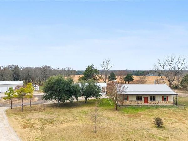 1617 Signal Road , Quinlan, TX 75474