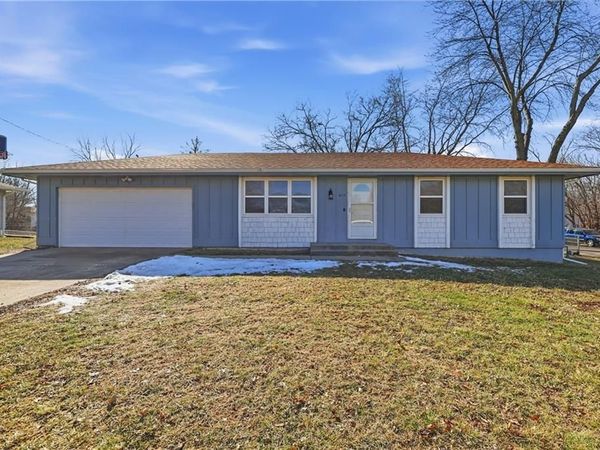 612 Golf Street, Odessa, MO 64076