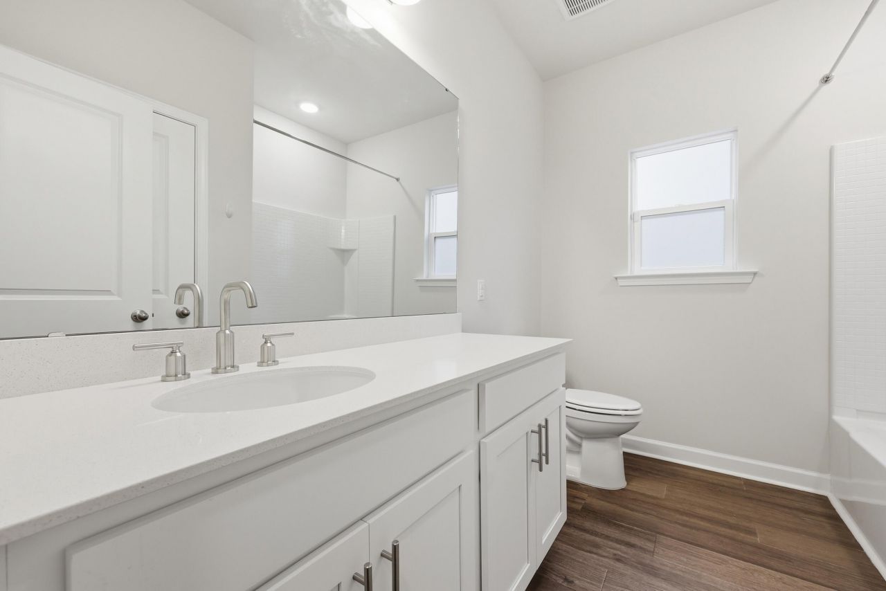 3160 Safe Harbor Way Photo 18