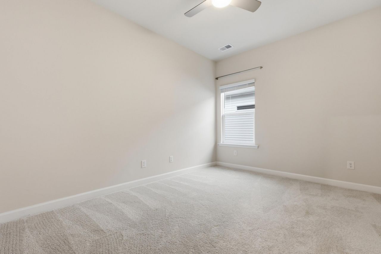 3160 Safe Harbor Way Photo 21