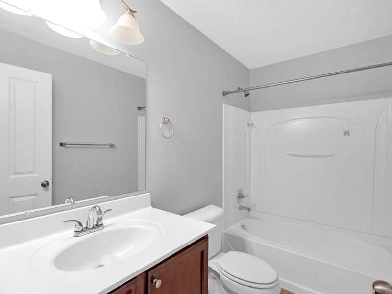 5724 Winding Rock Drive, Westerville, OH 43081 Photo 24