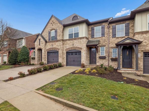 427 Waterbrook Dr, Mount Juliet, TN 37122