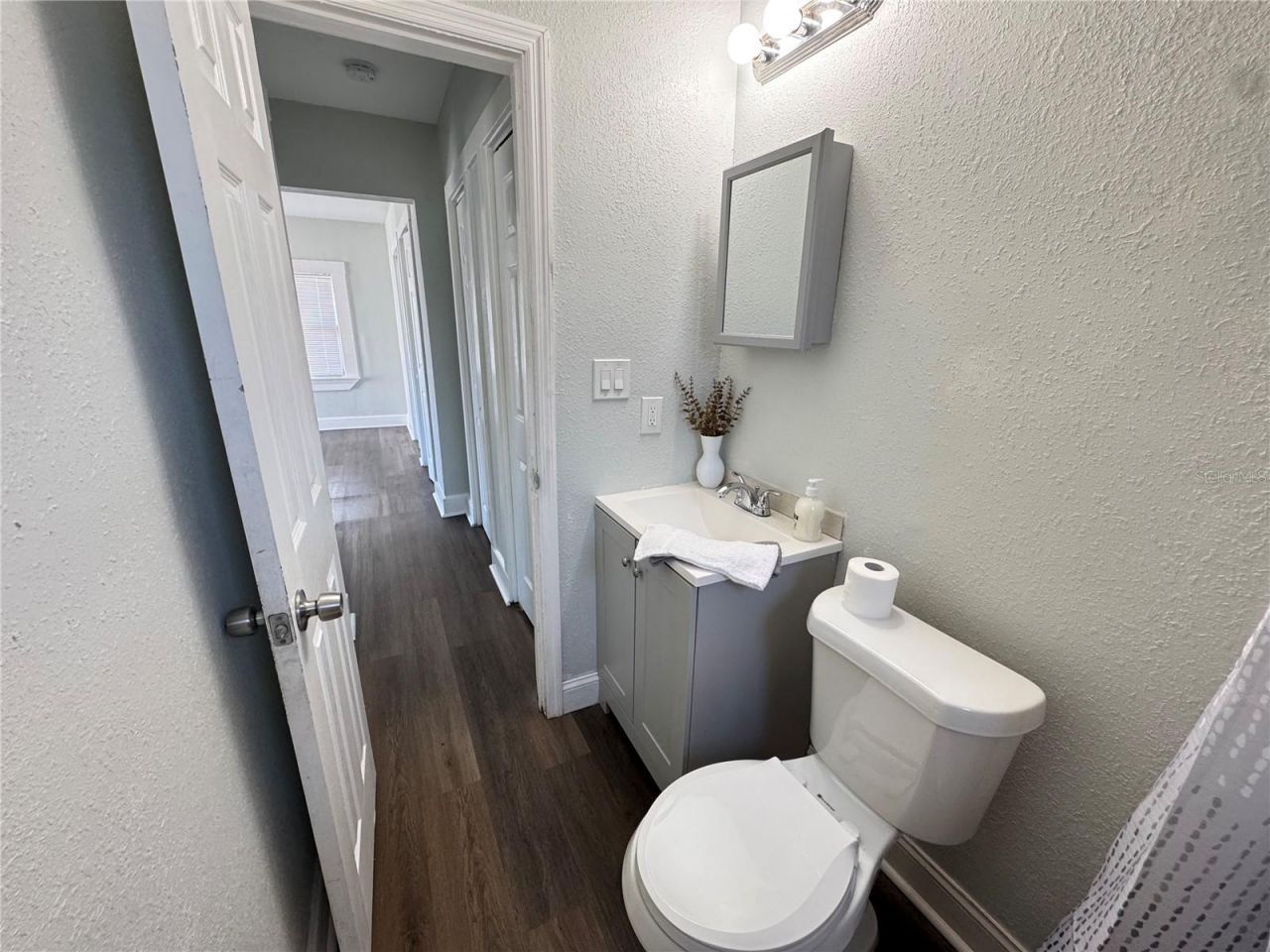 3927 6th Street S, Saint Petersburg, FL 33705 Photo