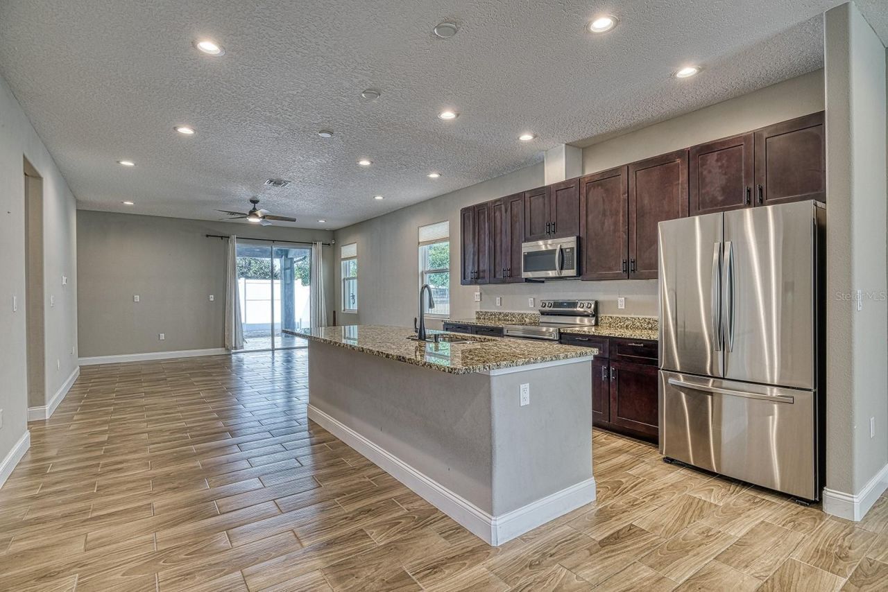 6592 Taxiway Circle, Orlando, FL 32822 Photo