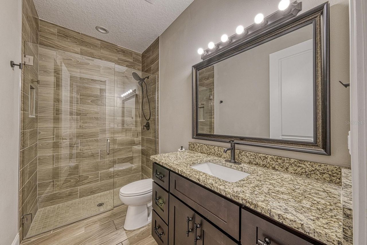 6592 Taxiway Circle, Orlando, FL 32822 Photo