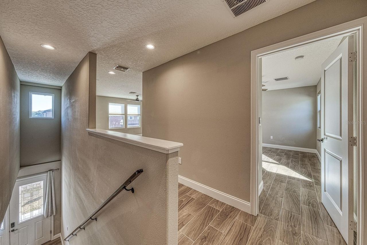 6592 Taxiway Circle, Orlando, FL 32822 Photo