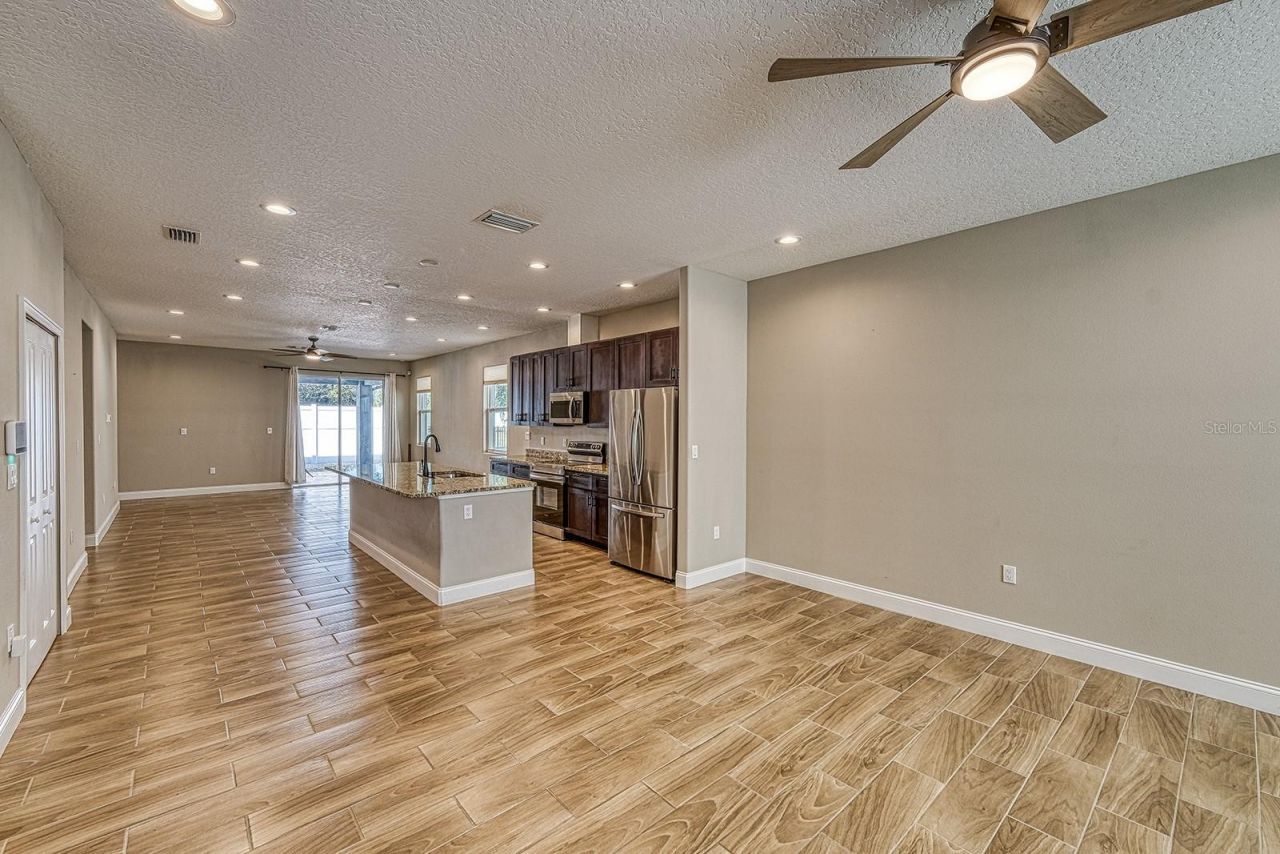 6592 Taxiway Circle, Orlando, FL 32822 Photo