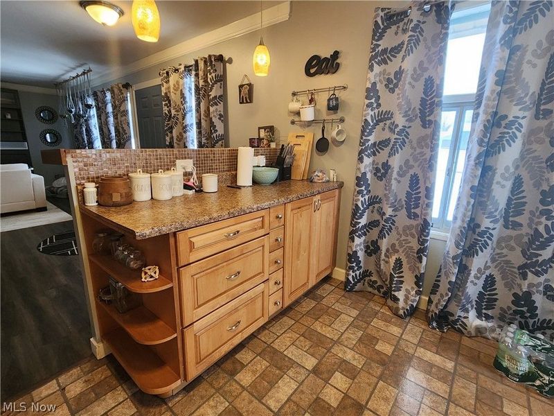 2563 Chestnut Street, Girard, OH 44420 Photo 5