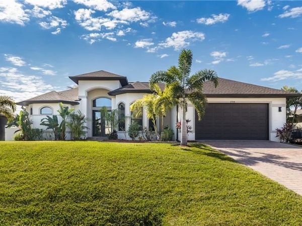 2704 SW Embers TER, CAPE CORAL, FL 33991