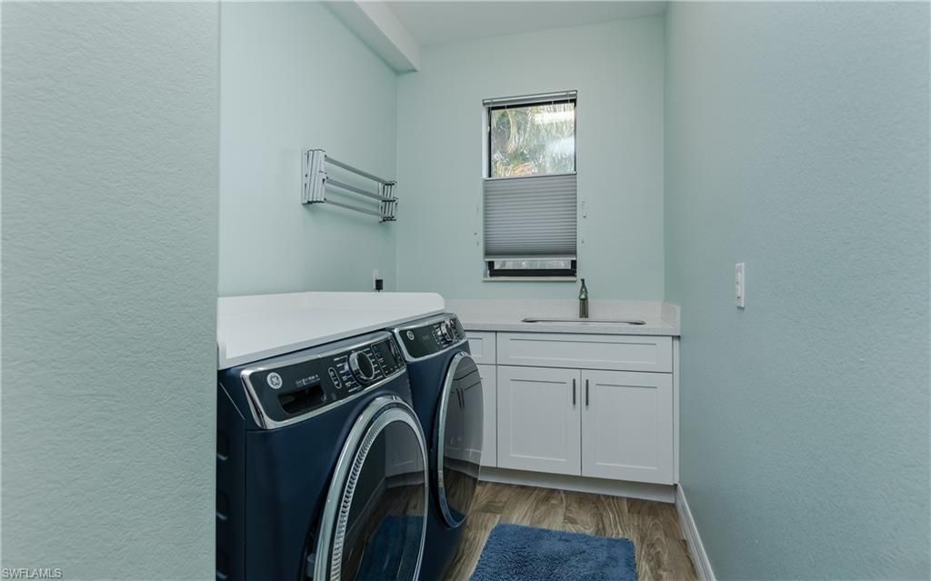 2704 SW Embers Ter, Cape Coral, FL 33991 Photo