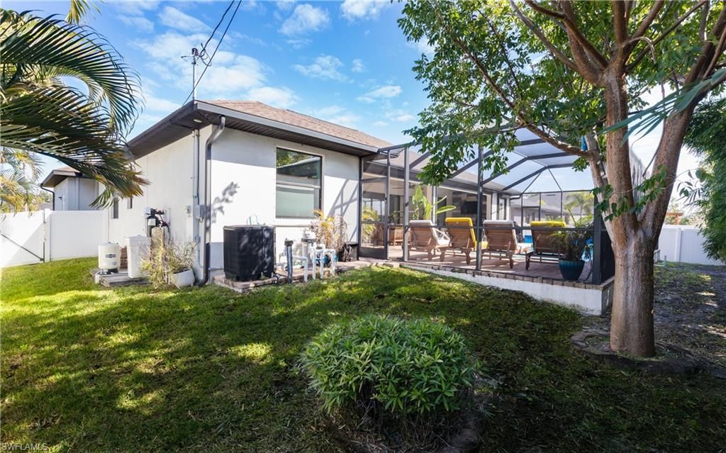 2704 SW Embers Ter, Cape Coral, FL 33991 Photo