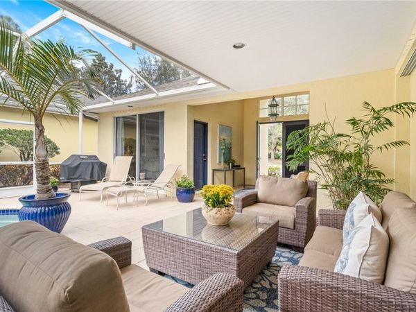 787 Hampton Woods Lane SW, Vero Beach, FL 32962