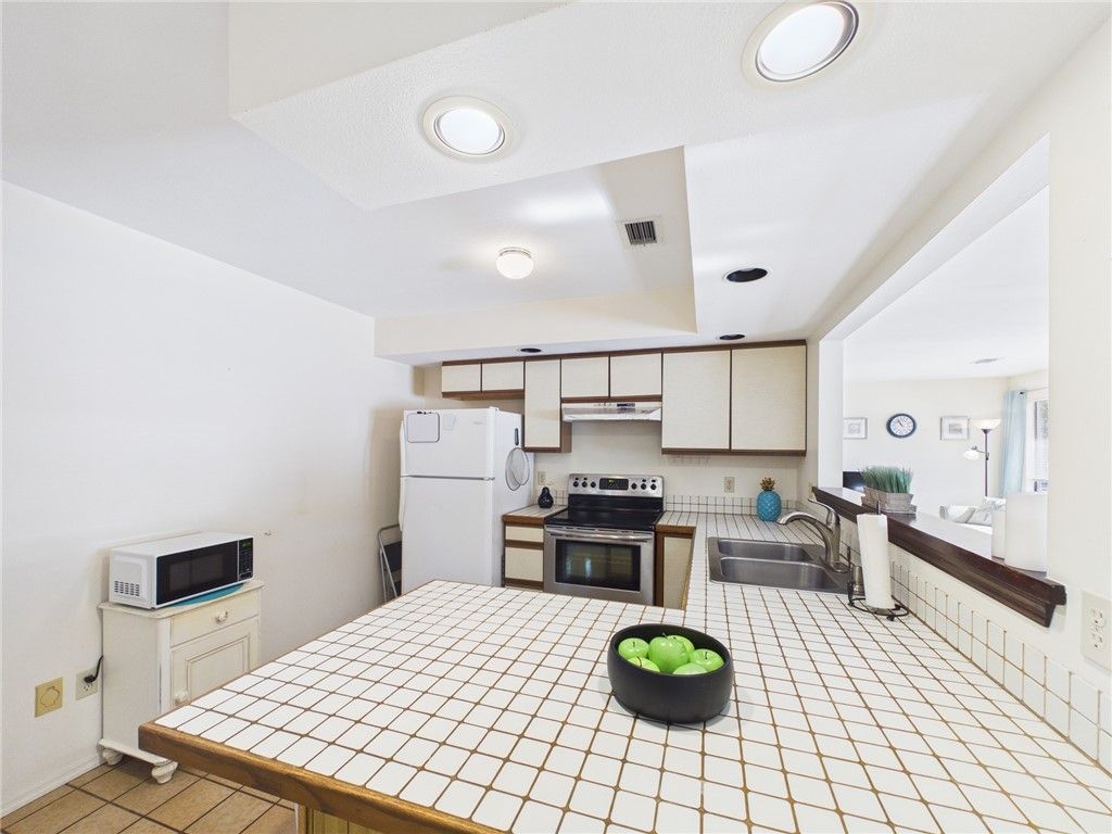 649 Benedictine Terrace, Sebastian, FL 32958 Photo