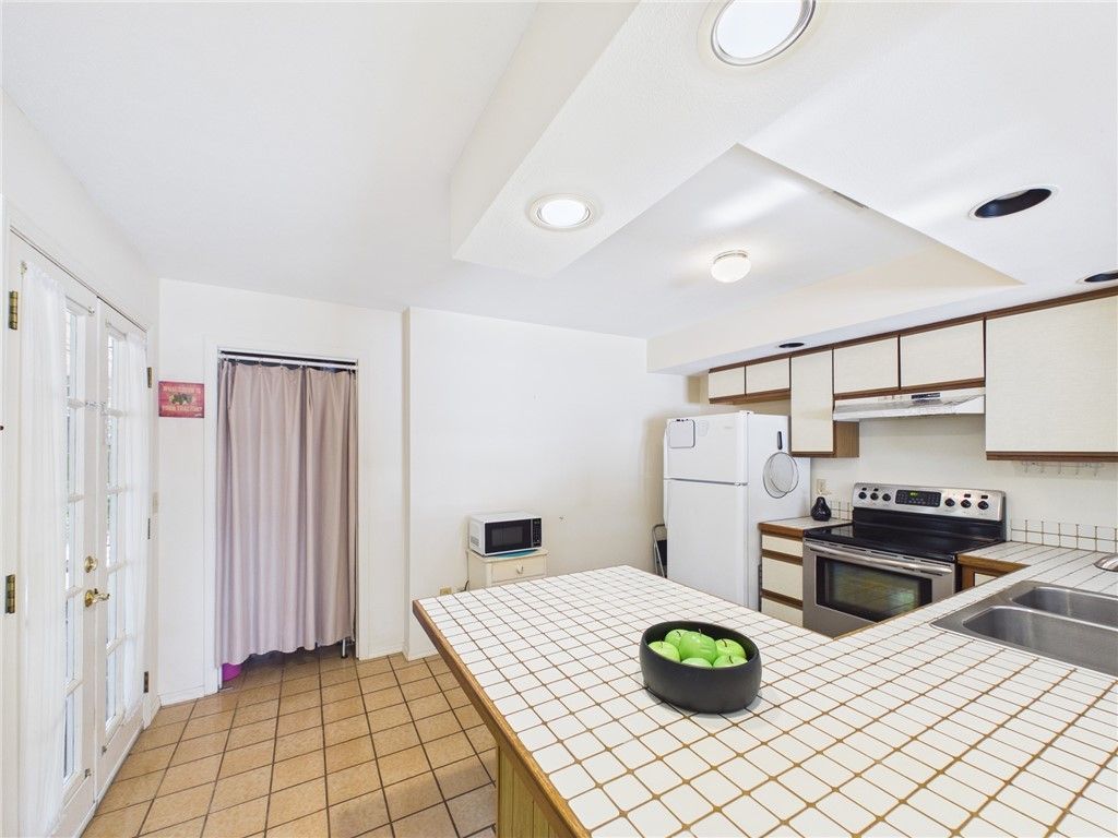 649 Benedictine Terrace, Sebastian, FL 32958 Photo