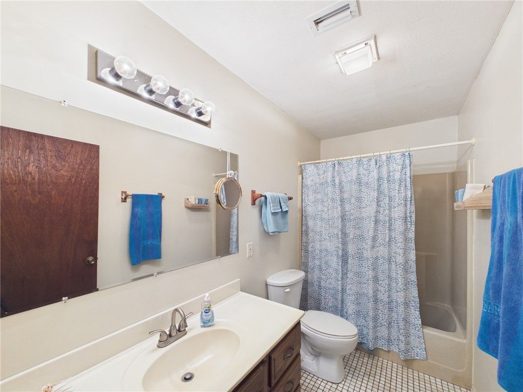 649 Benedictine Terrace, Sebastian, FL 32958 Photo