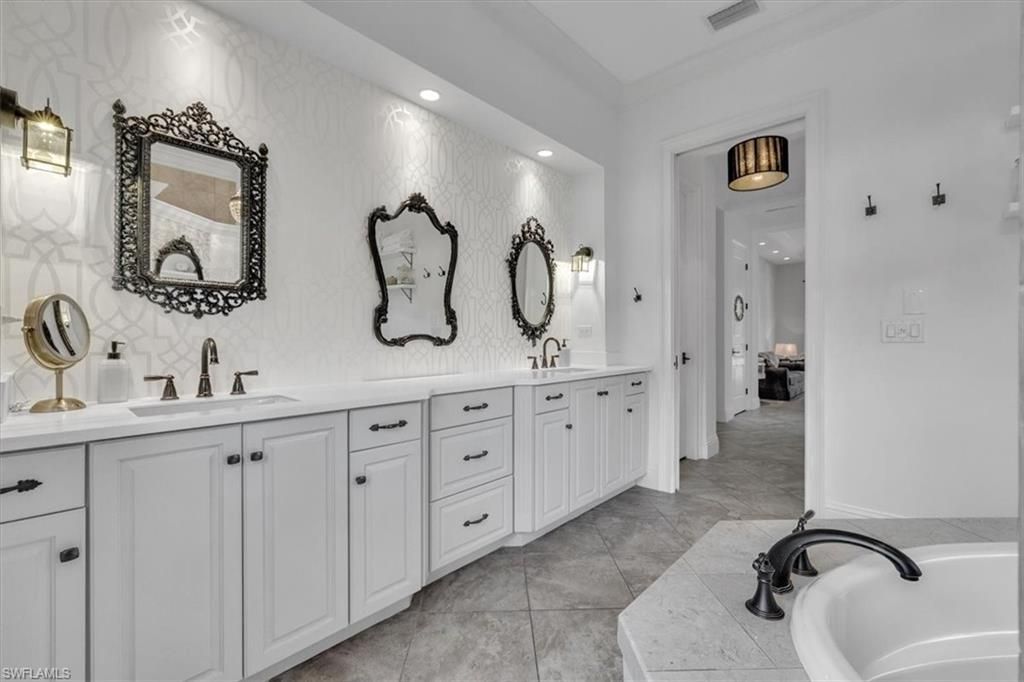 3841 River Point Dr, Fort Myers, FL 33905 Photo