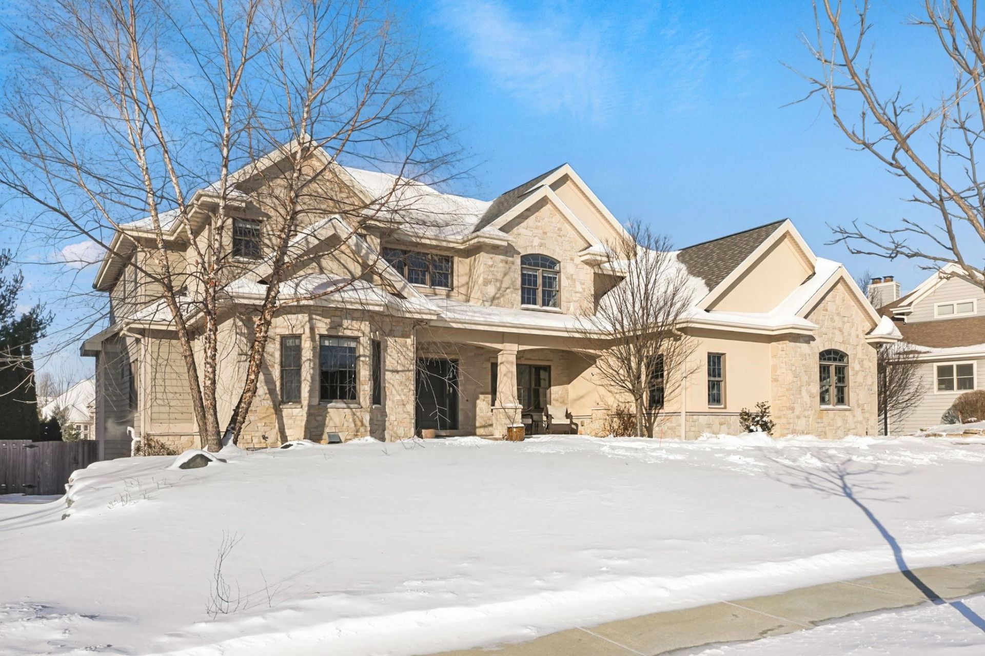 814 Big Stone Trail Middleton, WI 53562