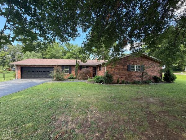 721 Homecrest Drive, Piggott, AR 72454