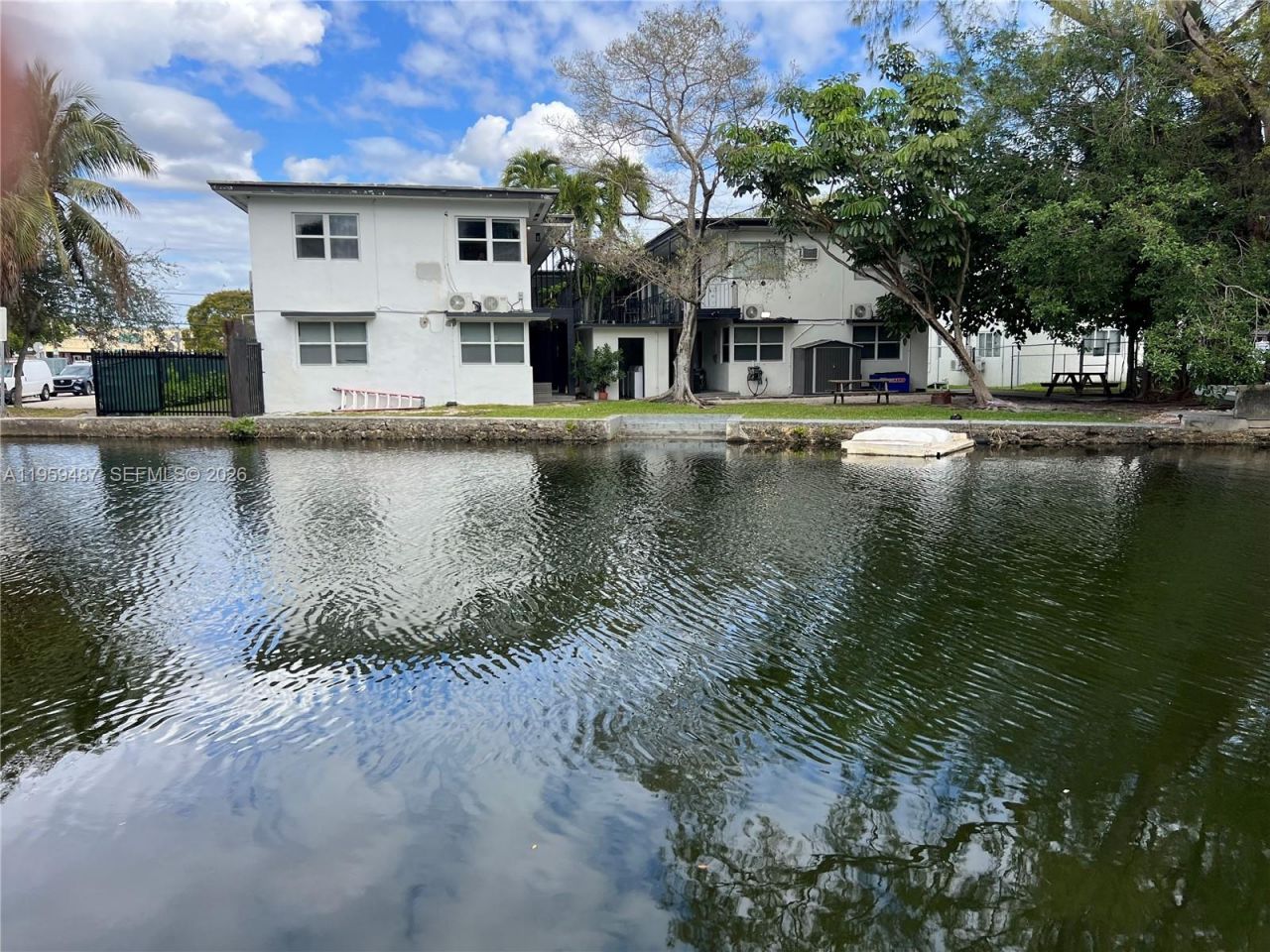 7715 NE 5th Ave, Miami, FL 33138 Photo