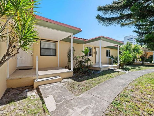 1084 92nd St, Unit 3, Bay Harbor Islands, FL 33154