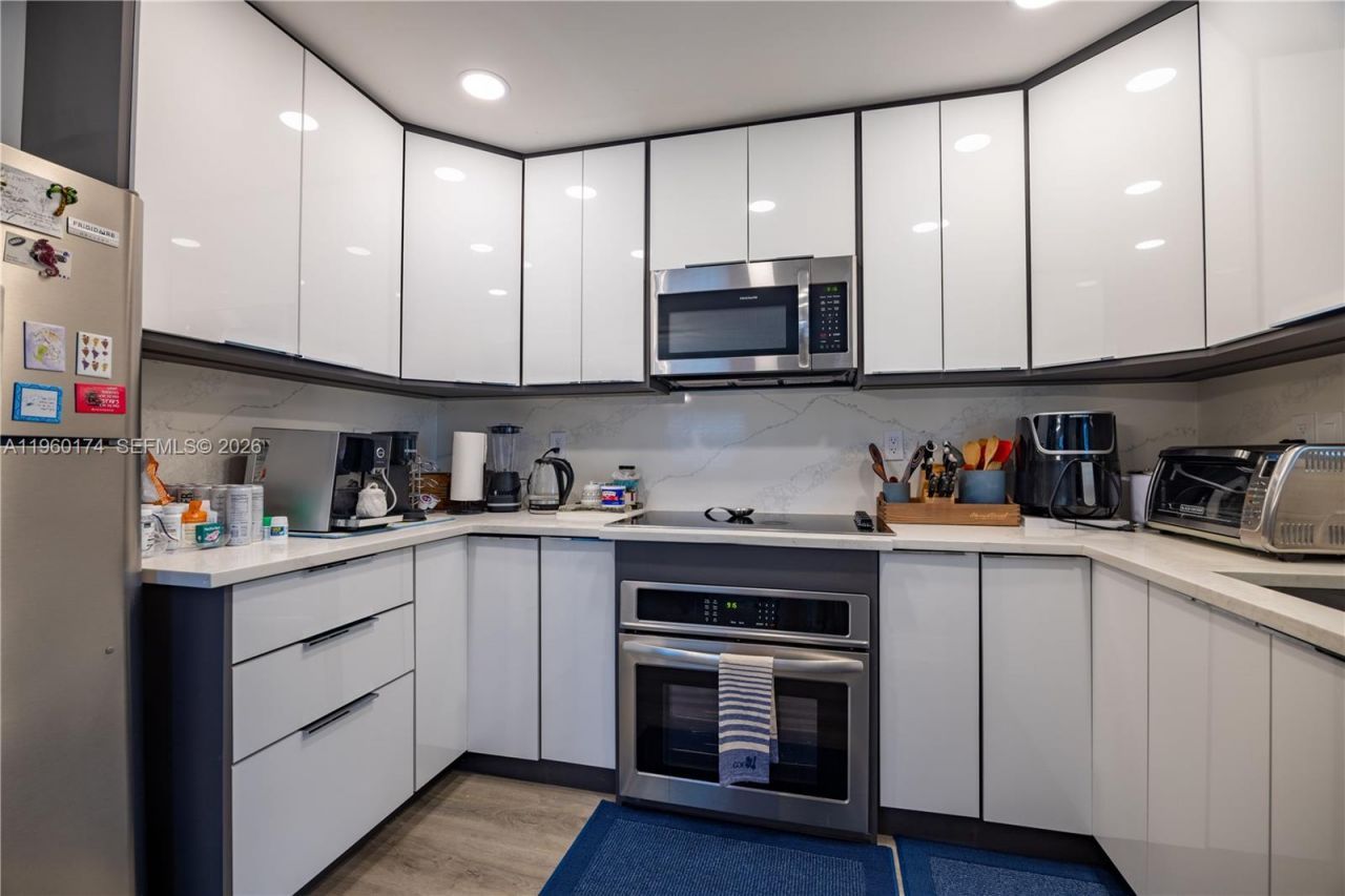 898 NW 47th St, Deerfield Beach, FL 33064 Photo