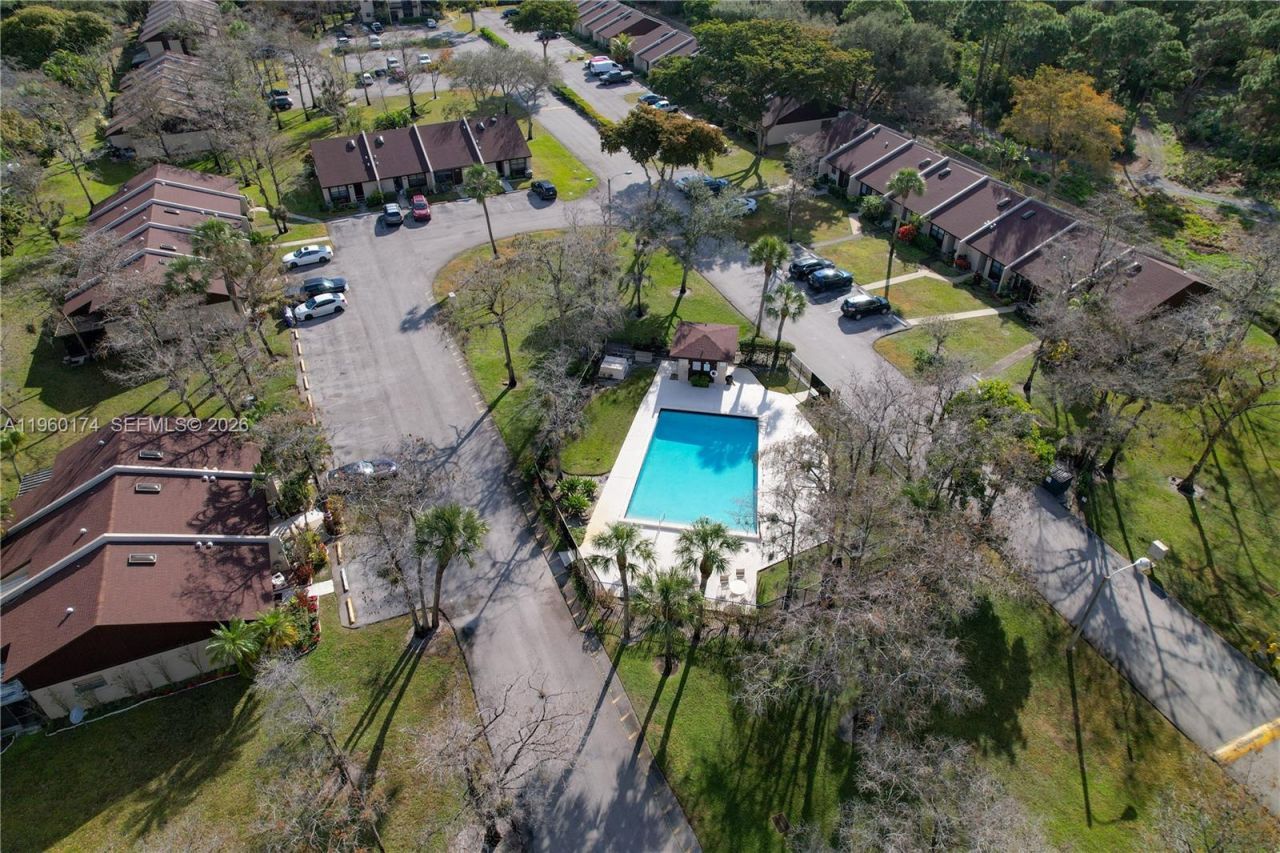 898 NW 47th St, Deerfield Beach, FL 33064 Photo
