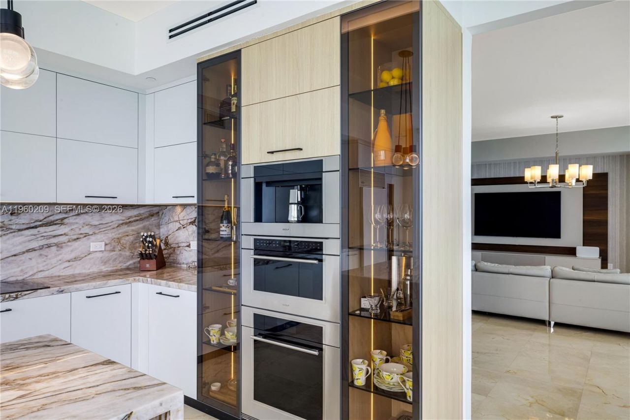 16001 Collins Ave, Unit 1201, Sunny Isles Beach, FL 33160 Photo