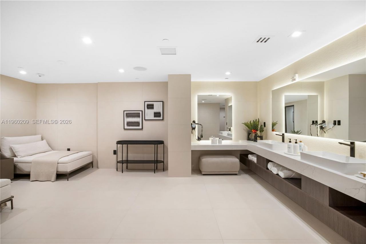 16001 Collins Ave, Unit 1201, Sunny Isles Beach, FL 33160 Photo