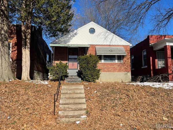 5275 Alcott Avenue , St Louis, MO 63120