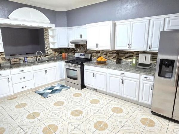 427 N LAKEWOOD AVENUE, BALTIMORE, MD 21224