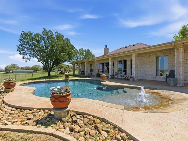 3601 Springfield Road, Springtown, TX 76082
